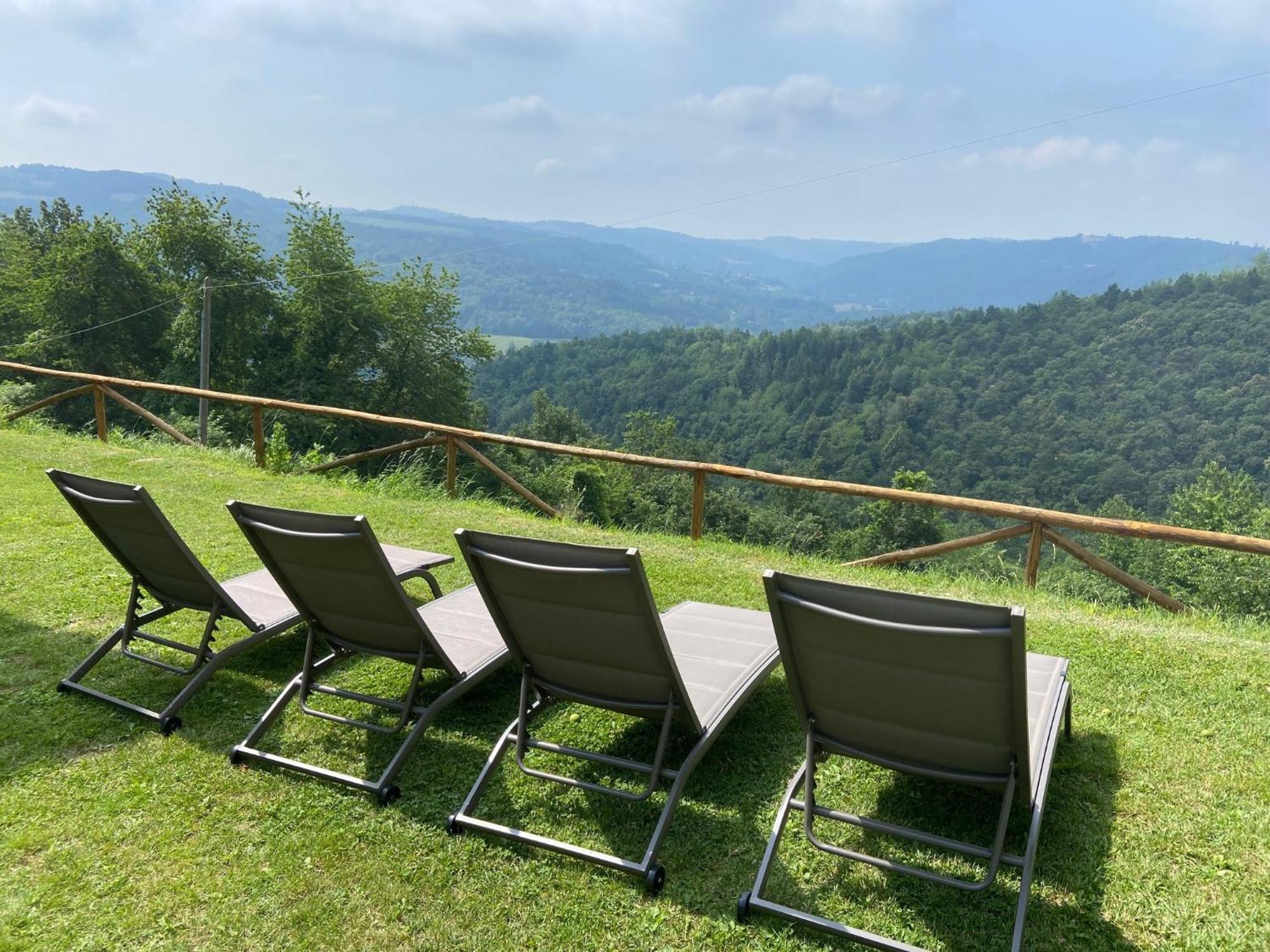 Cascina Manzoni Appartamenti Bossolasco Exteriör bild